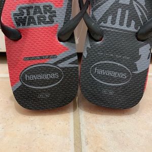Cool Havaianas Brazil Star Wars flip-flops